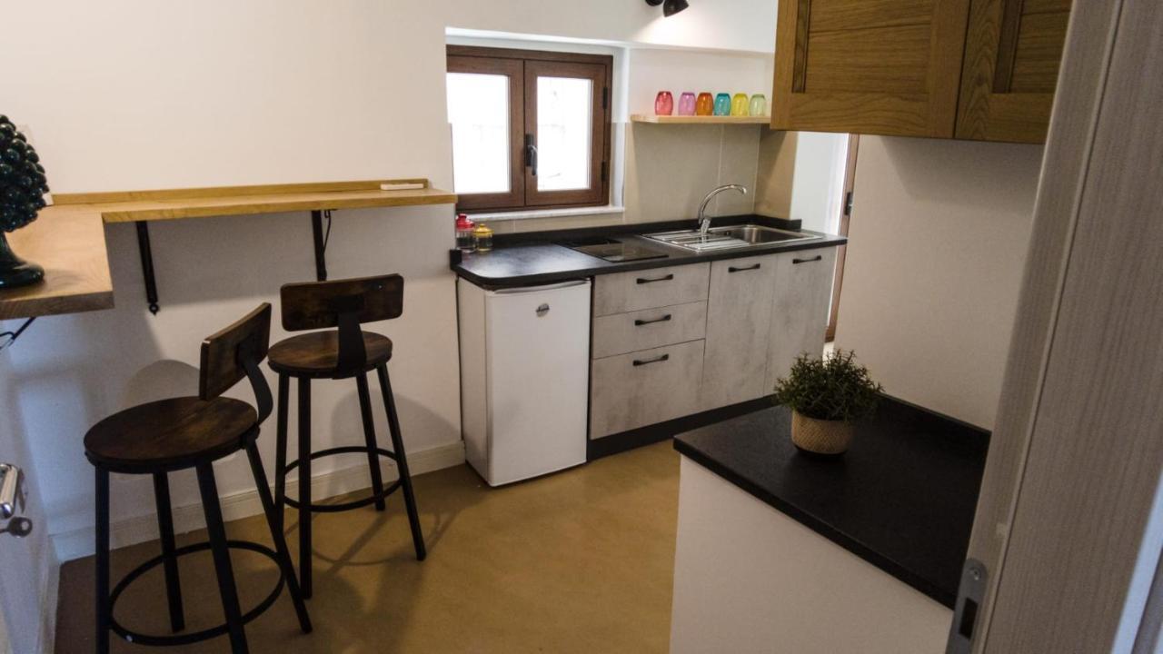 111 Apartments & Rooms パッティ エクステリア 写真