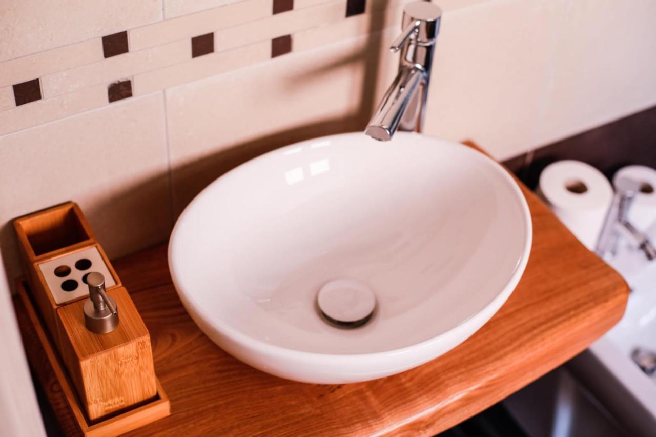 111 Apartments & Rooms パッティ エクステリア 写真