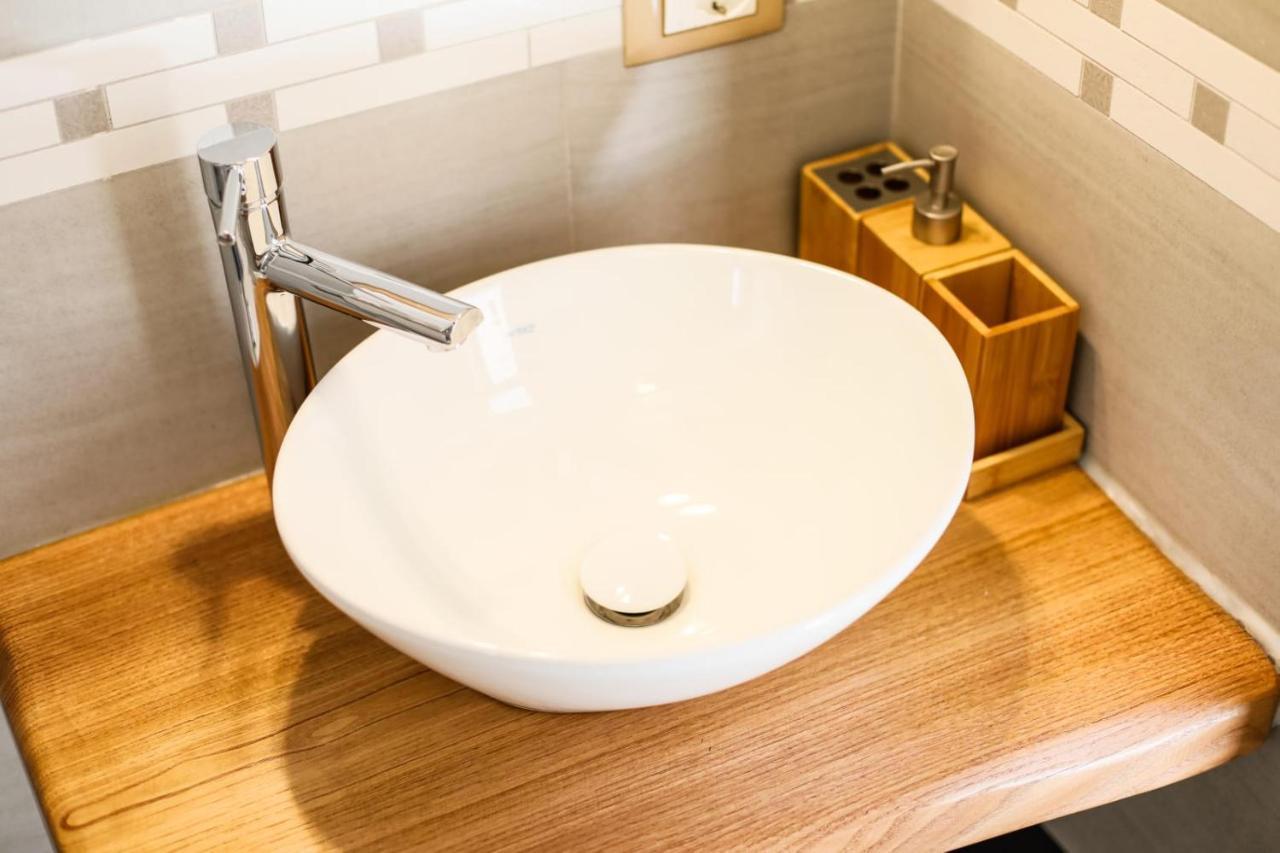 111 Apartments & Rooms パッティ エクステリア 写真