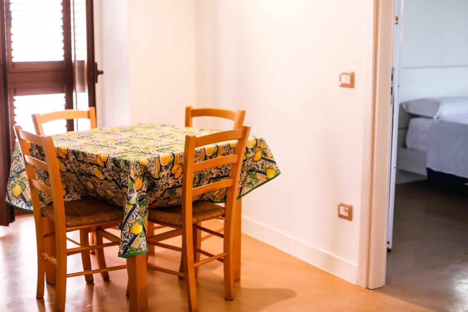 111 Apartments & Rooms パッティ エクステリア 写真