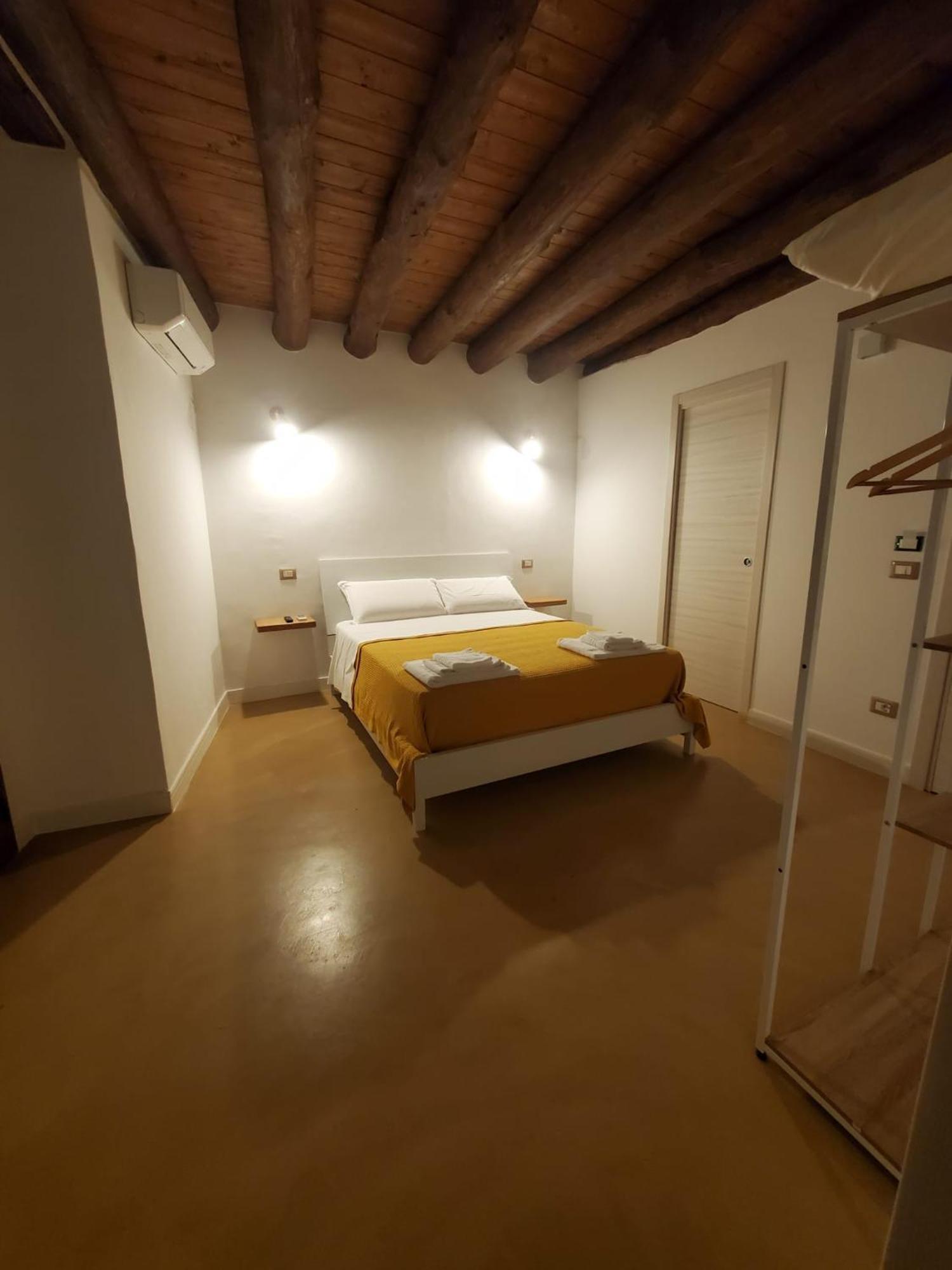 111 Apartments & Rooms パッティ エクステリア 写真